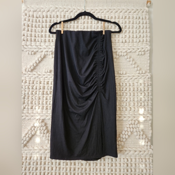 High waisted Rouched Skirt - Picture 2 of 4